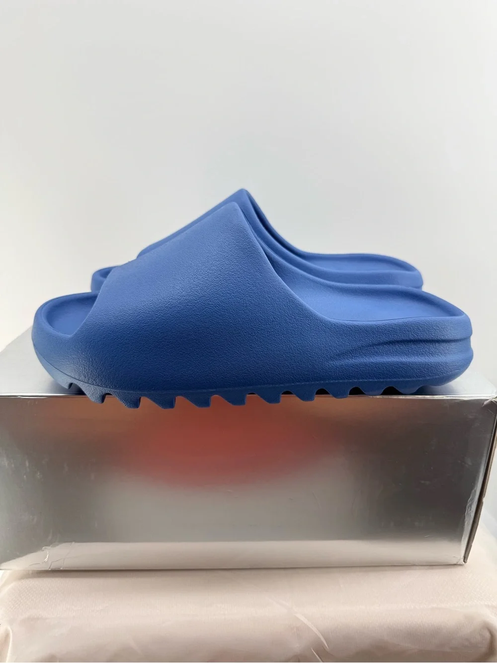 Yeezy Slides New size 10M